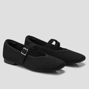 Vivaia Maryjane’s Size 7.5